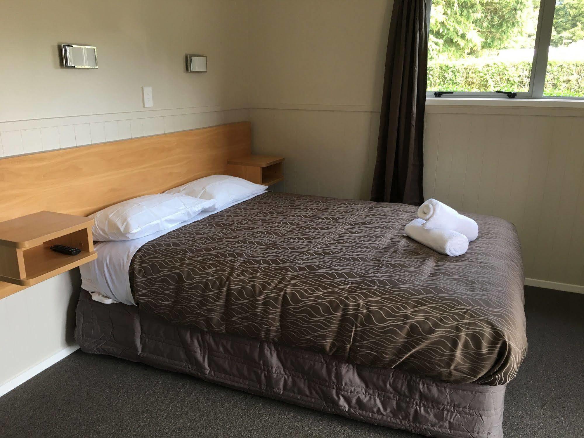 Stratford Motel & Holiday Park Luaran gambar