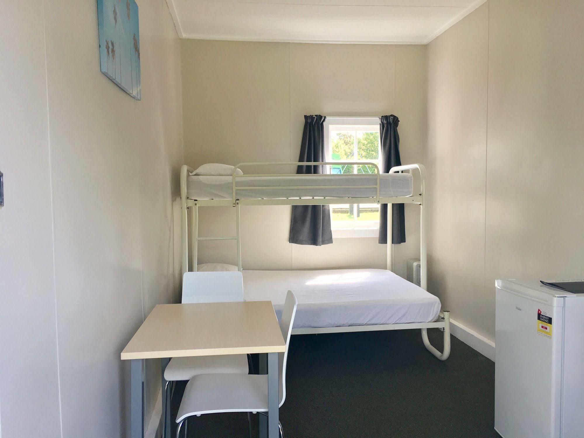 Stratford Motel & Holiday Park Luaran gambar