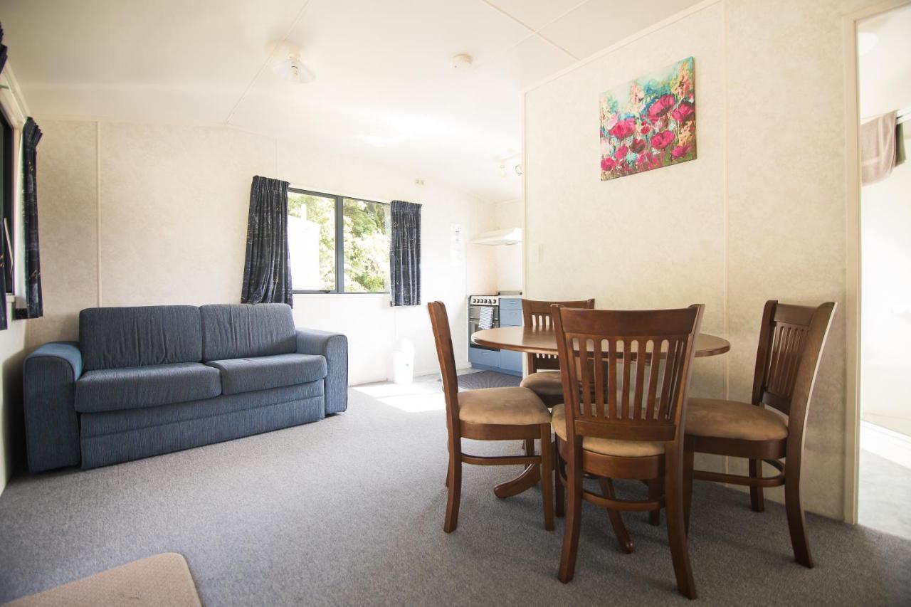 Stratford Motel & Holiday Park Luaran gambar